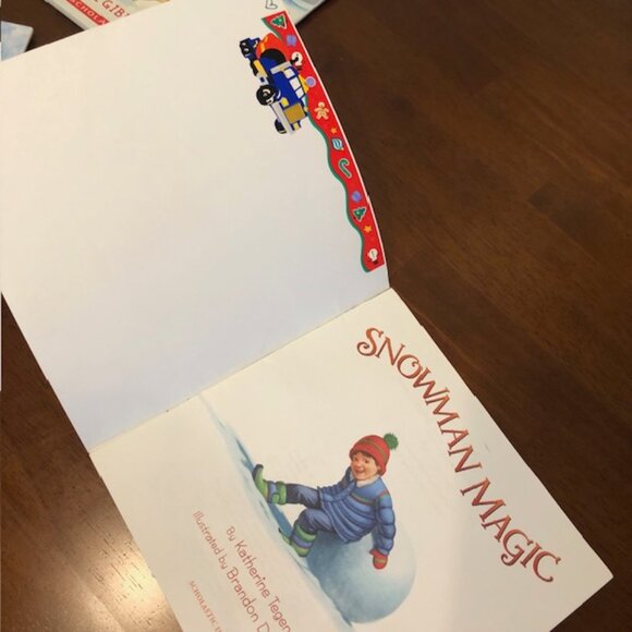 Scholastic Snowman Winter Books Bundle of 3 - Picture 9 of 16